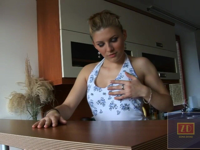 Zona Divas NET: Small Tits Euro Teen Penny Dildo Masturbation on the Table