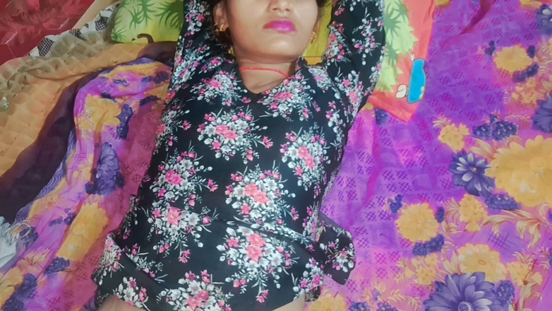 Rakesh: Rani bhabhi follada de nuevo