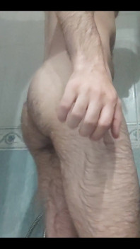 In the Bathtub, Do You Like My Ass?