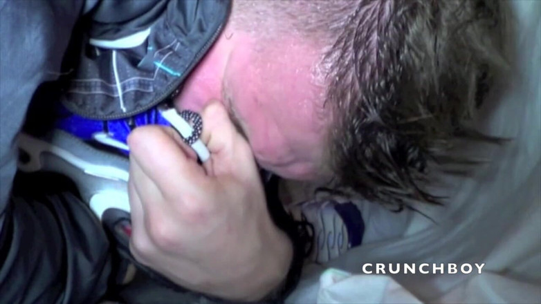 Sneaker gay: Sneaker onderwerping met Franse twink