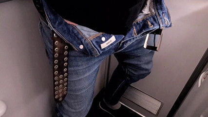 Master Drex: Pissing in plane