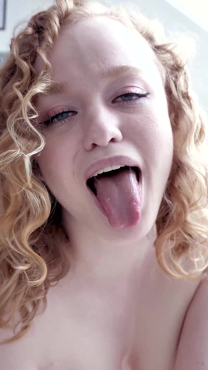 Sarah Calanthe: Fucking Your Girlfriend Fuckmachine POV