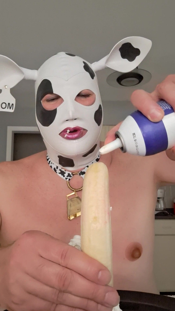 Victoria Lecherri: Hladová Hucow!