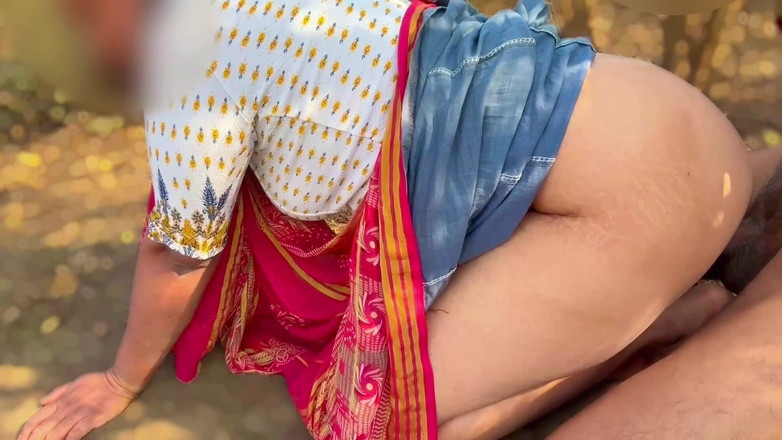 Your_aisha: インドのデシ村の女の子、屋外でセックスするバイラルMMS動画、きつい膣セックスXXX動画