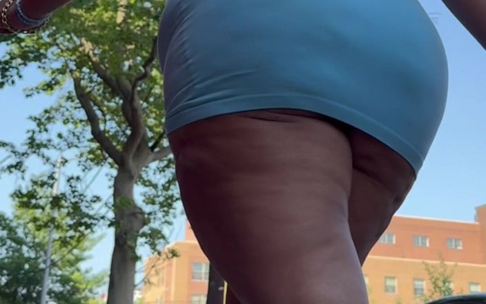 PutiLing: Puerto Rican Boricua Woman - Grube nogi - Naturalny tłusty tyłek - Mini...