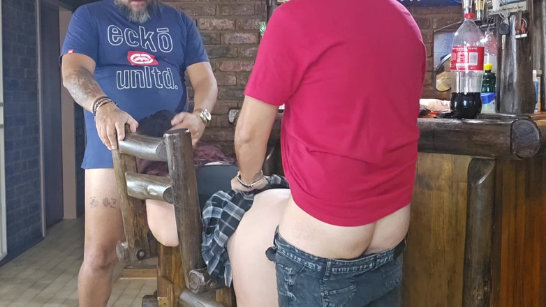 Bigjoefuckalott: Karımı Sikmeme Yardım Et