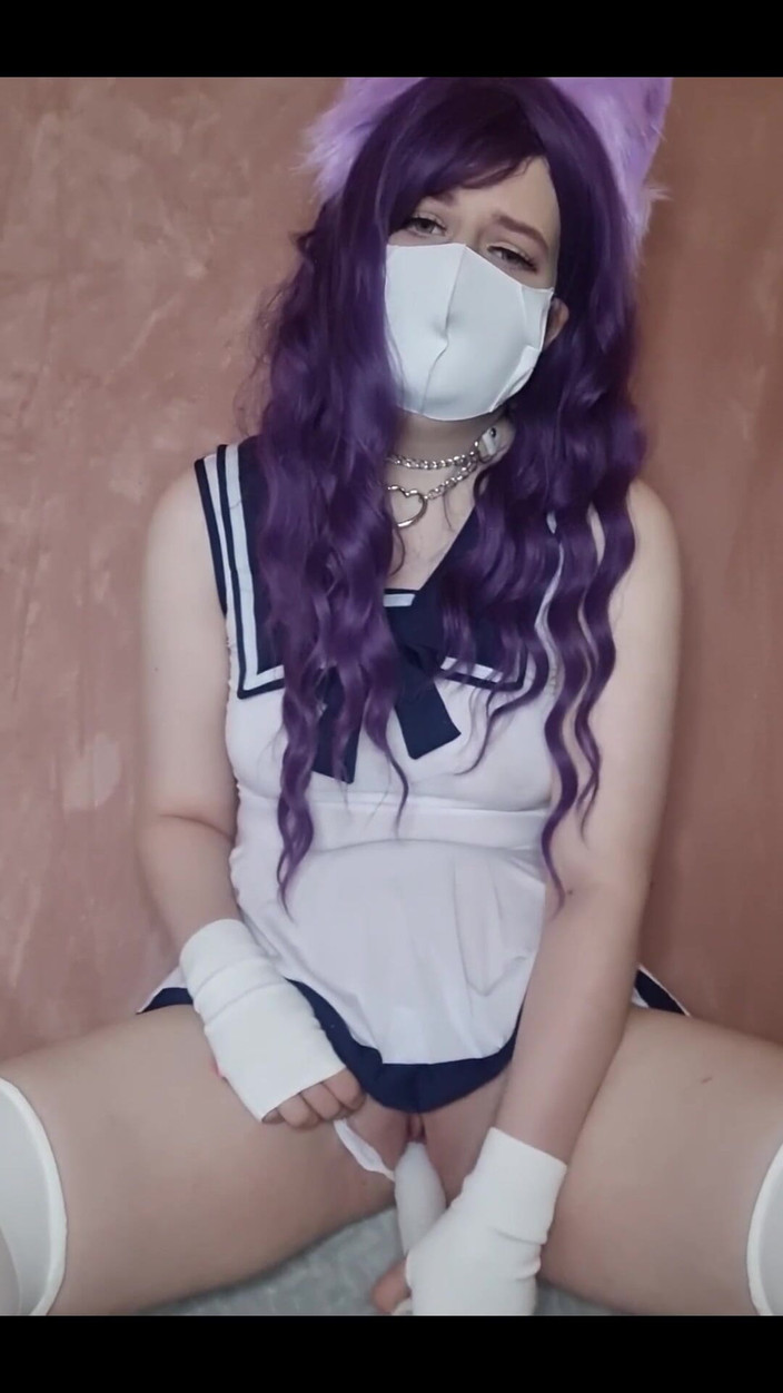 kyu_misa: Kitten Enjoys Playing with Her Pearl Dildo