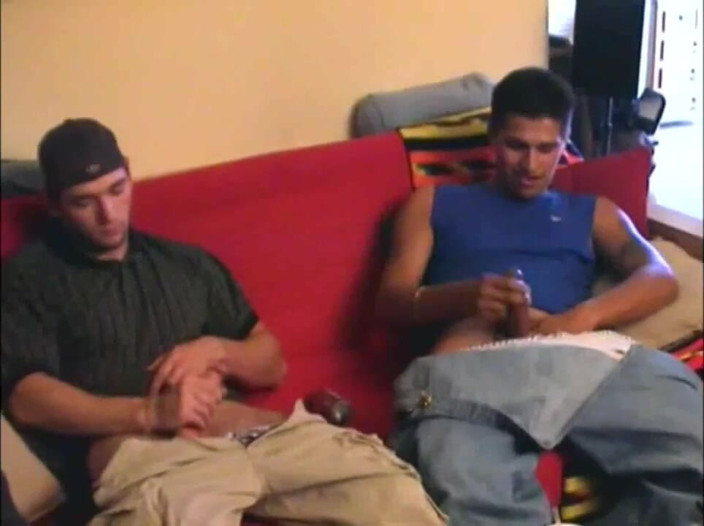 GAY VINTAGE PORN: Masturbation with his best friend