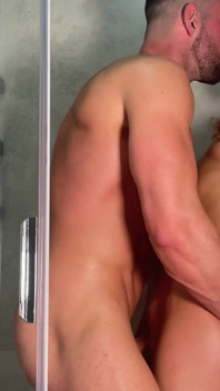 ルビー・シムズとの自家製セックステープ