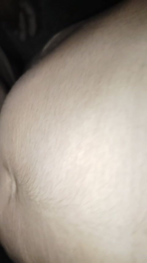 Riya_Khan: Trois amies desi asiatiques indiennes font l’amour hsrdcore avec un...