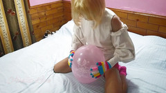 Abella Love: Fată ciudată care fute balonul cu curul