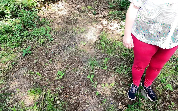 Bouncy Tits Action: Slapping Her White Tits Red in the Wood