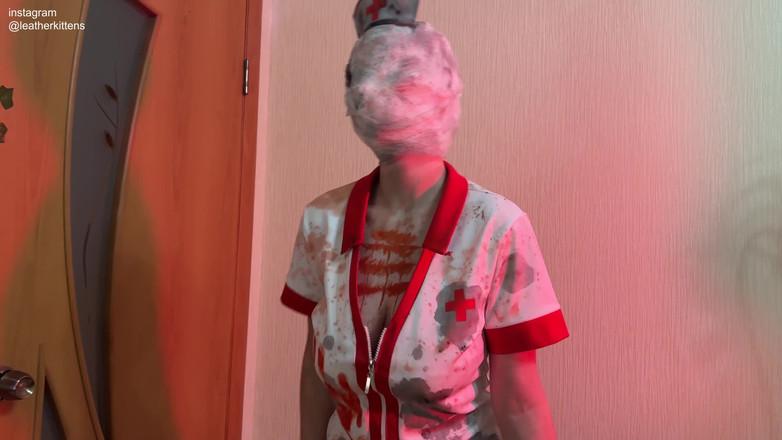leathers_kittens: Một y tá từ Silent Hill đã đến nhà tôi vào ngày...