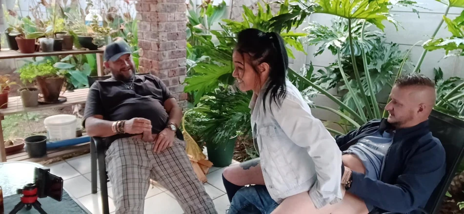Bigjoefuckalott: बाग़वानी
