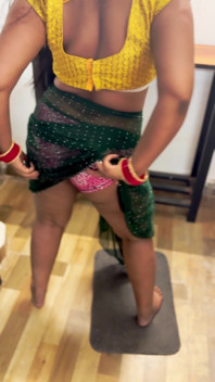 Big Ass Desi Bhabhi Waiting for Your Big Cock