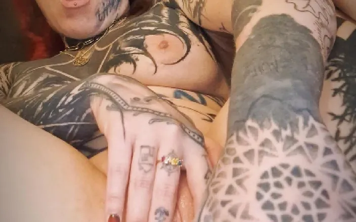 BaleaTheScarleg: Dildos in My Ass