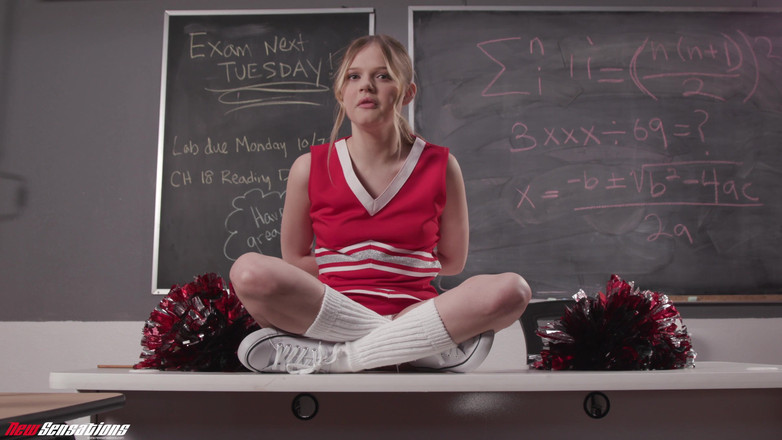 New Sensations: 热辣的啦啦队长 - 采访