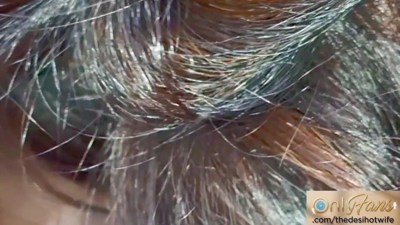 Sissy and hotwife: Küçük Yarak Birçok Farklı Pozisyonda Sikişmeye Çalışıyor