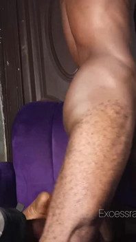 我的午后休息被大黑屌打断