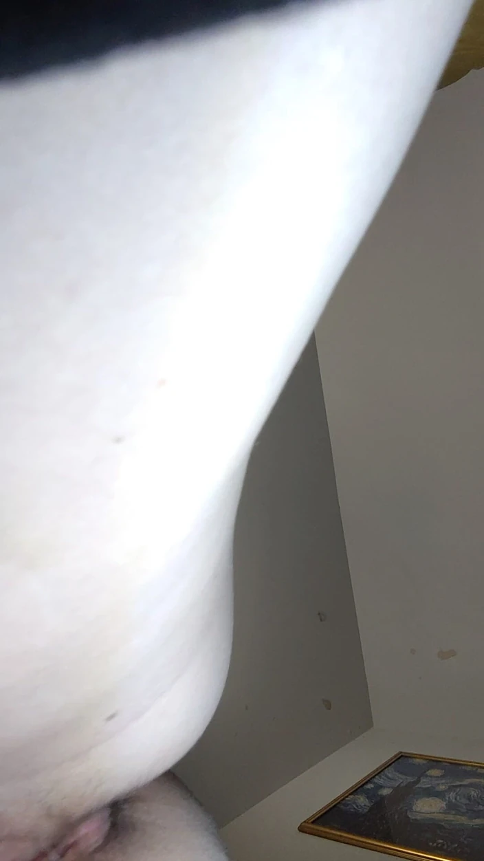 Narley Sinn: I Love Playing with My Tight Pussy