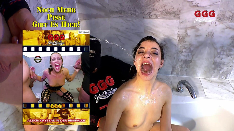 GGG John Thompson Classic Retro: Ggg - Piss Slut Swallows Multiple Loads in the Bathtub