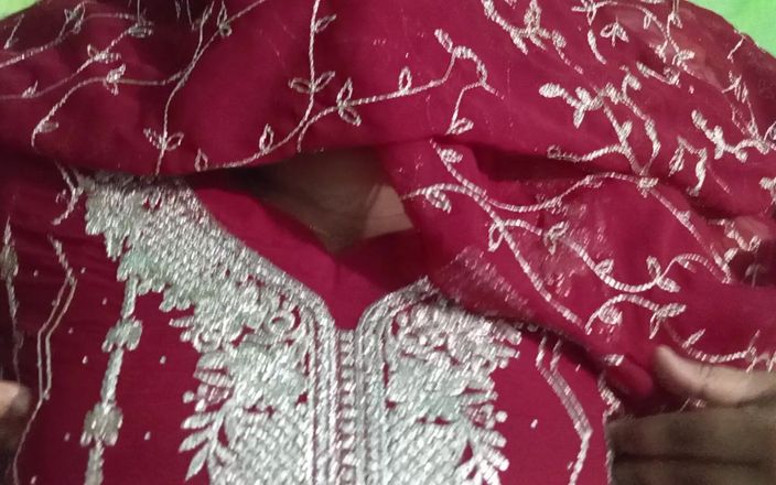 Sumahomesex: Yeni bir şey istedi - kocası karısını başka bir adamla izliyor