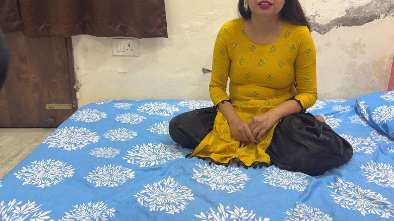 Hornycouple149: Cylinder De Do Bhaiya Pls- Indian Neighbour's Hot Wife Fucked...
