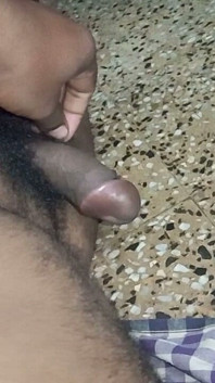 Eu sou indiana fodendo esposa anal e chupando peitos