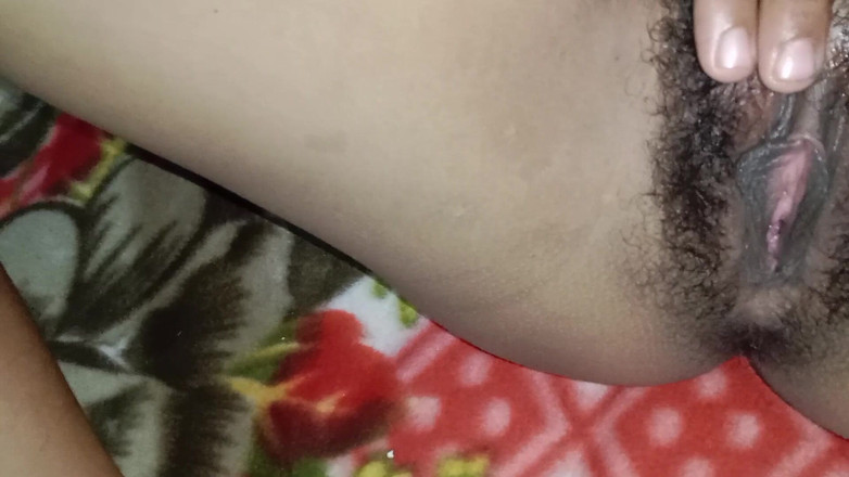 xxxSejal: Sejal Bhabhi Macht Dich Heiß, Indem Sie Deine Muschi Fingert