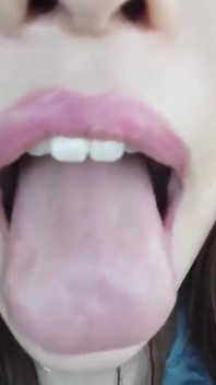 Mouthful Moments- ose regarder leur rendez-vous audacieux ? Chapitre 1