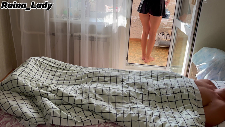 Raina_Lady: Une belle-mère aide son beau-fils à se réveiller le matin