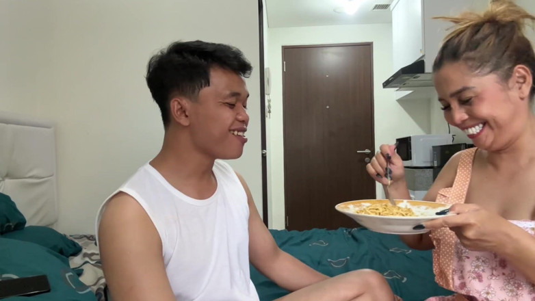 momi_itha_: My Stepmom Gets Fucked