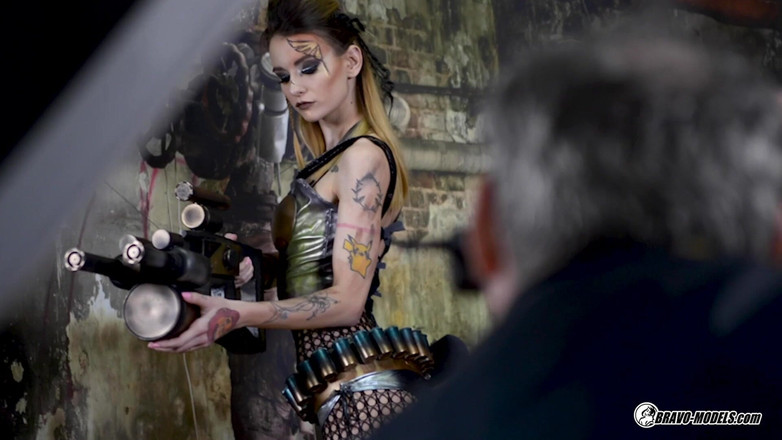 Bravo Sexy: Adelle unicorn- cosplay contenuti VR dietro le quinte