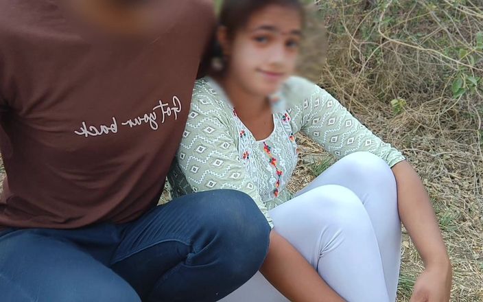 Fuckkkker: Jija Sali Futai Frist Time în aer liber jungla XXX video,...