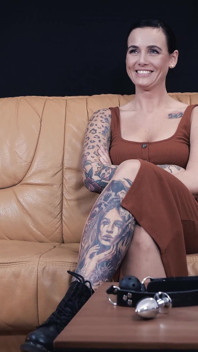 Amateur Model Cardi at Her First Casting!
