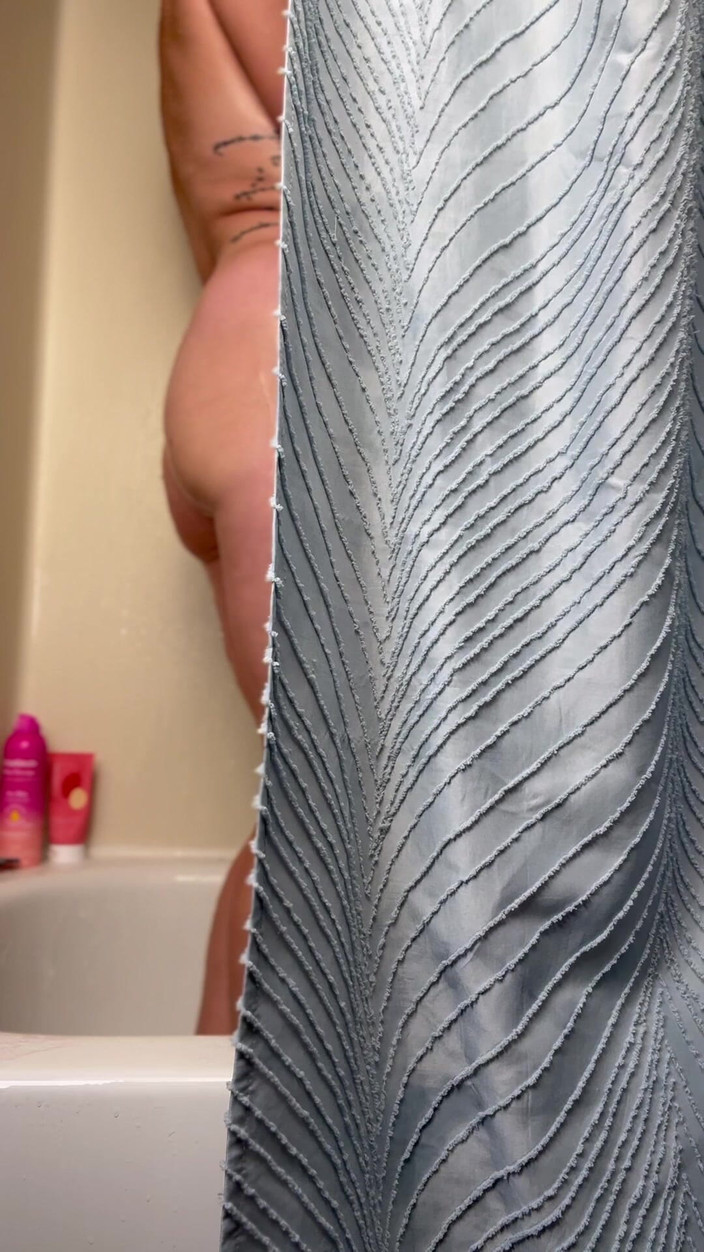 littleanda: 나와 함께 샤워하기