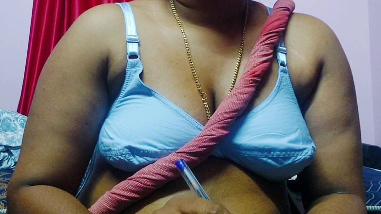 Desi Mohini: Большие дези бхабхи Mohini наслаждалась со своим пасынком