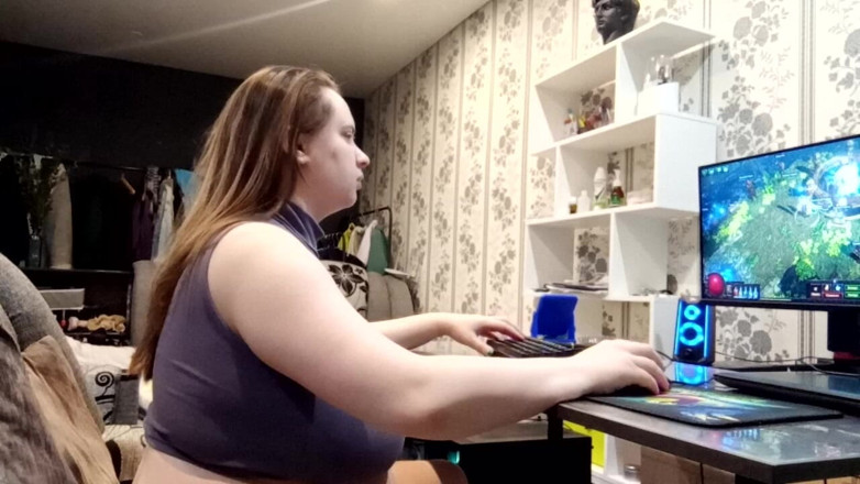 LINDSEY593: For Gamers