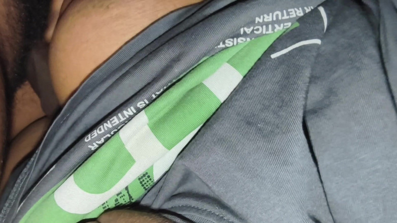 Realmallucouplevlog: Mallu dívka ráno kouří s neiber klukem