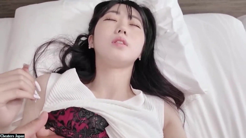 J-Girls Club: Asian Angel 26331