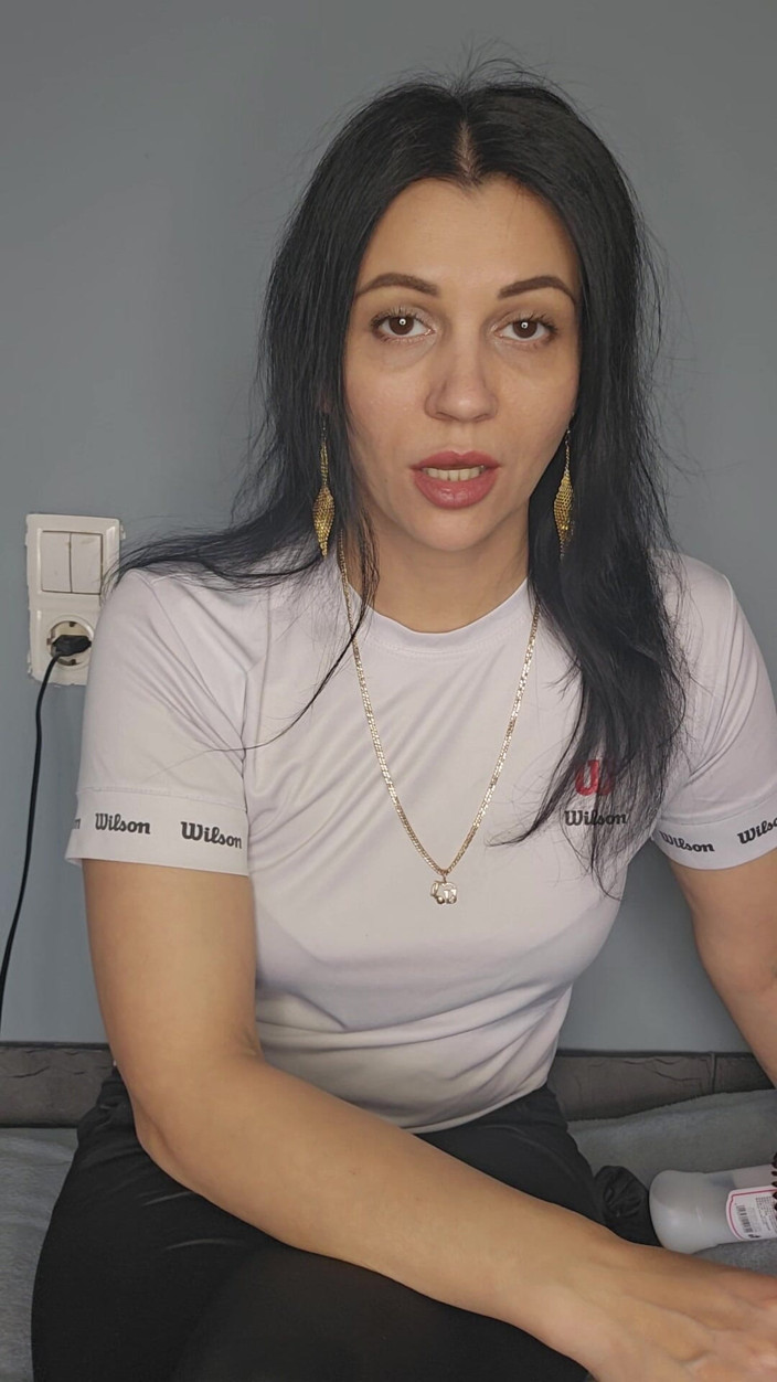 KristinaSlut: I Want to Put My Finger in Your Ass and...