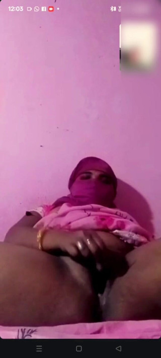 Ripu586: Videochamada per Main Baigan Kiya