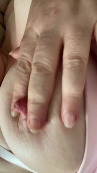 Maryshas Tits: First vid..my tits and hard long nipples