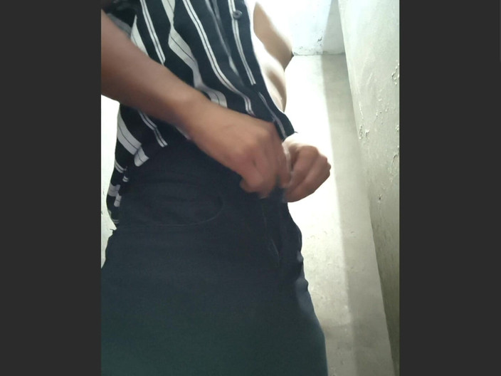 Indian jason: Caliente Chico Indio Mostrando Que Es Polla Negra Se Corre