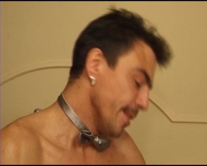 Deutsche Damen: ドイツ出身の小柄な女性が顔に大きな精液を浴びせた