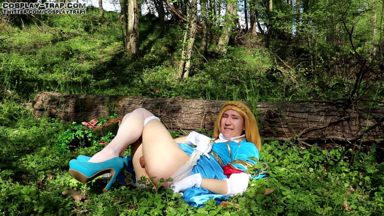 RosalinaxGirl: Zelda Frisky cosplay perangkap frolic trap hutan