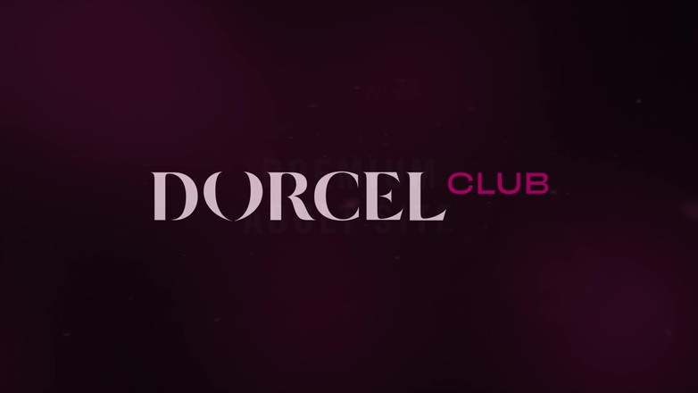 Dorcel Club: Seksowne Trio z 2 laską w bieliźnie
