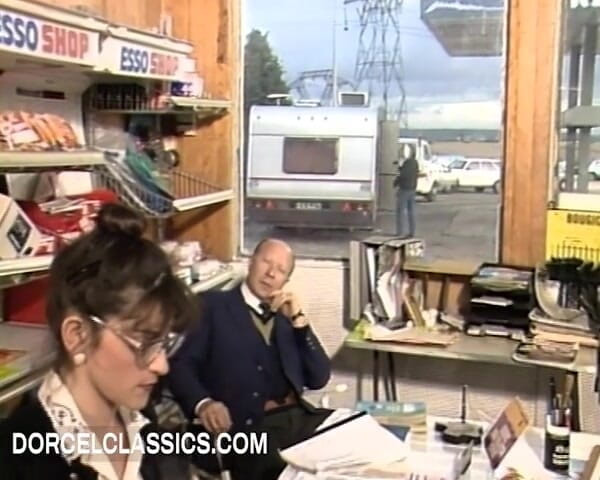 Dorcel classics: Karavanda klasik seks