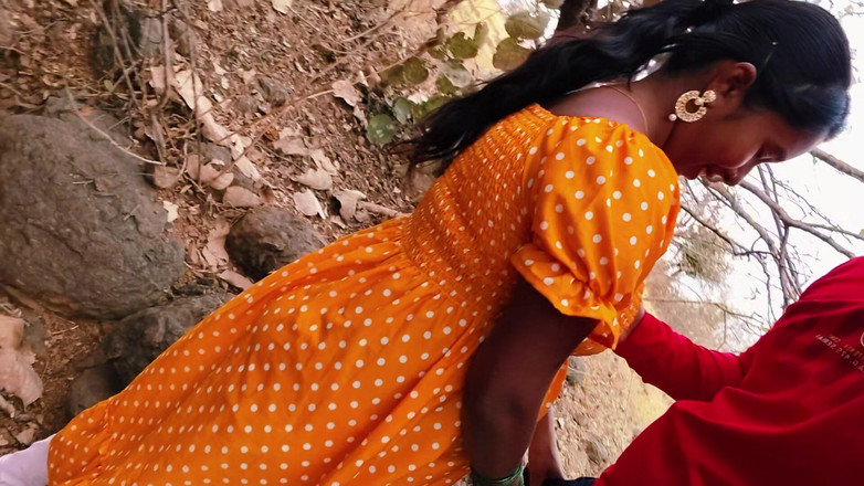 Premi pooja: Bhabhi desi buah dada cantik