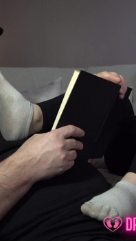 Harmony's Distracting Feet - (dreamgirls in Socks)